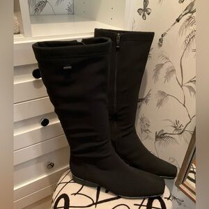 ARA Womens Boot, brand new